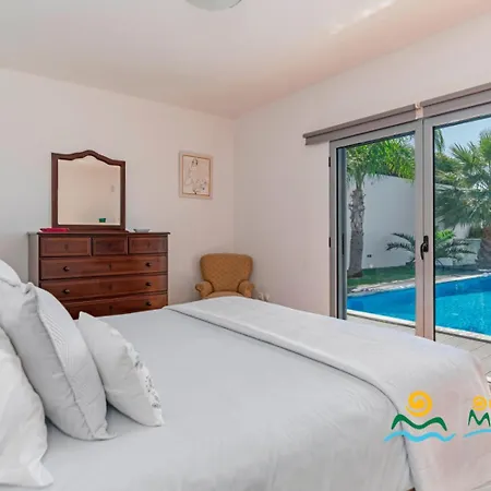 Villa Villa Sol e Mar by OurMadeira *