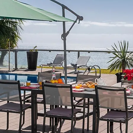 Ourmadeira - Sol E Mar, Spacious Villa Canico (Madeira)